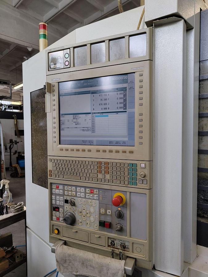 Used 2010 Mori Seiki NH4000 DCG Horizontal Machining Center with Pallet Changer