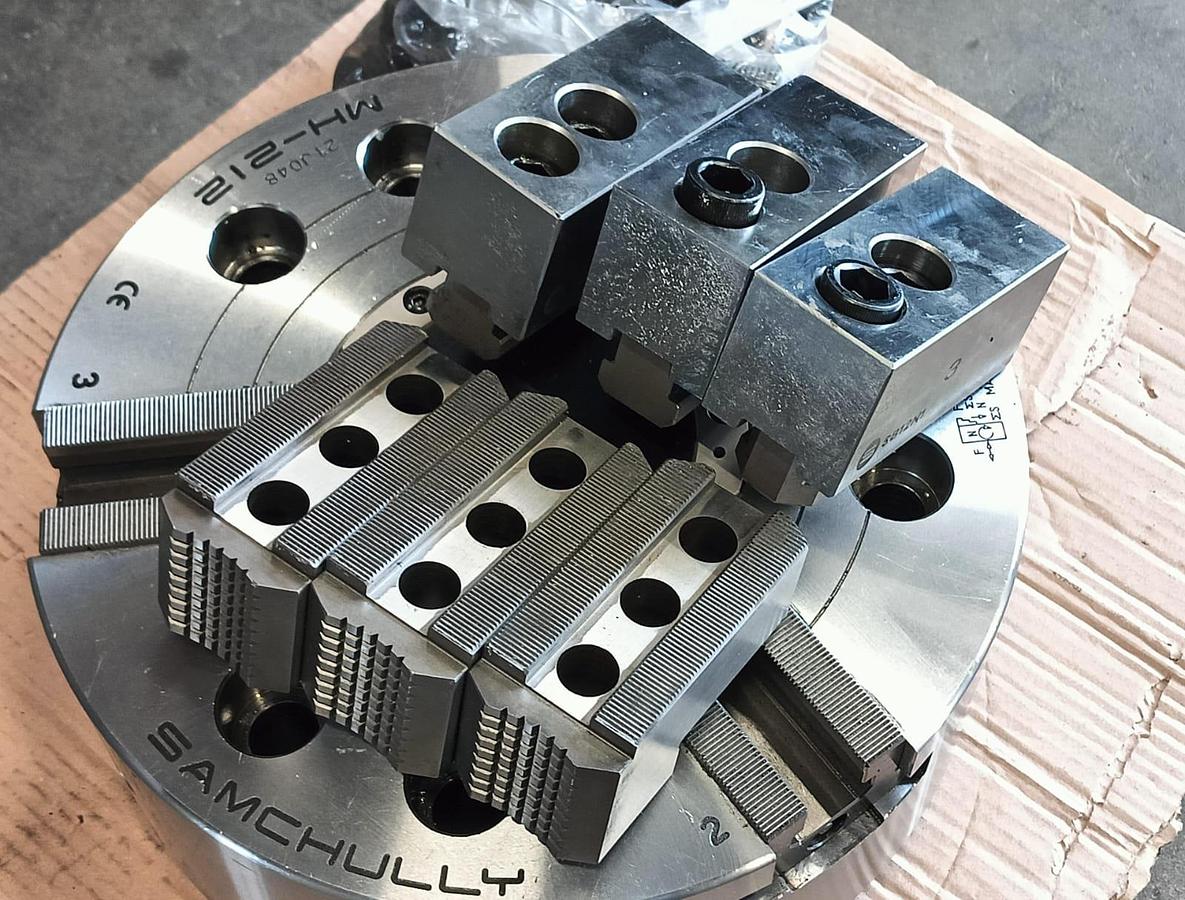 Used SELF-CENTERING SAMCHULLY