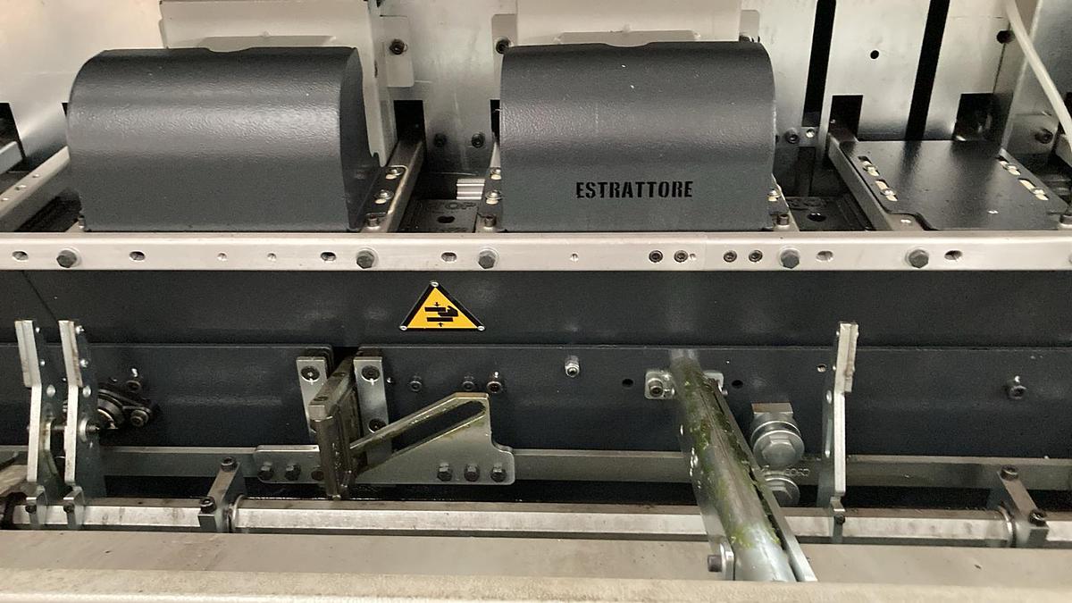 Used LATHE CMZ model TA-20-YS-640