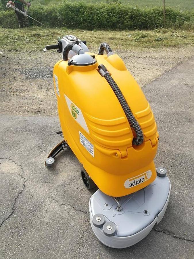 Refurbished 2021 INDUSTRIAL FLOOR SCRUBBER REVISED JADE 66