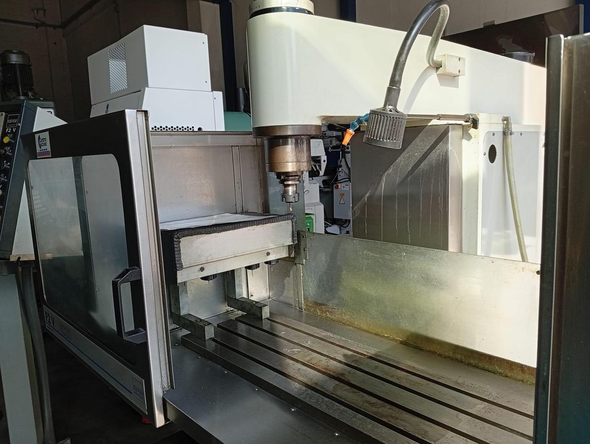 Used 1998 ISPER milling machine model F2V