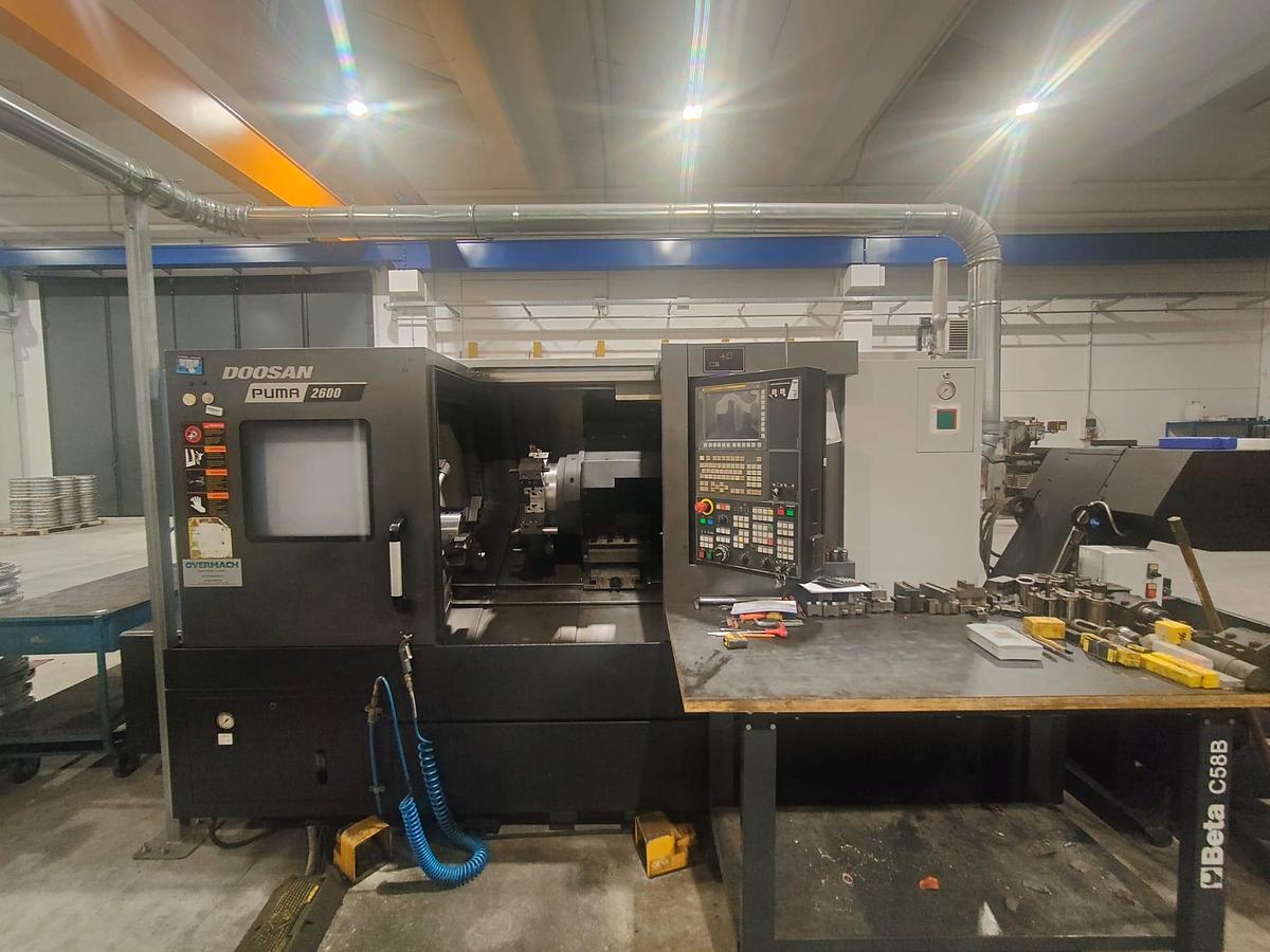 Used 2018 DOOSAN PUMA 2600 LATHE