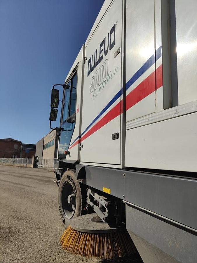 Refurbished REVIVED ROAD SWEEPER DULEVO 5000
