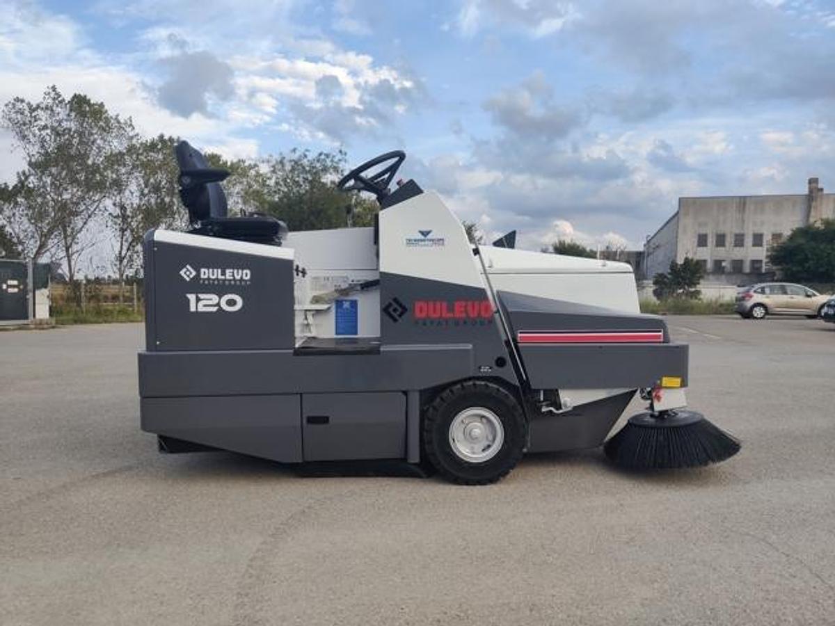 Used INDUSTRIAL FLOOR SCRUBBER DULEVO 120 EH ELECTRIC