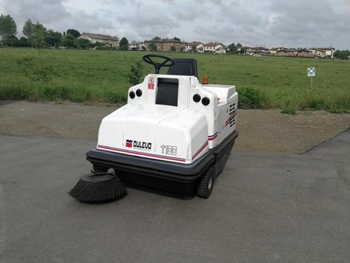 Used 2020 INDUSTRIAL FLOOR SCRUBBER DULEVO 1100 EH