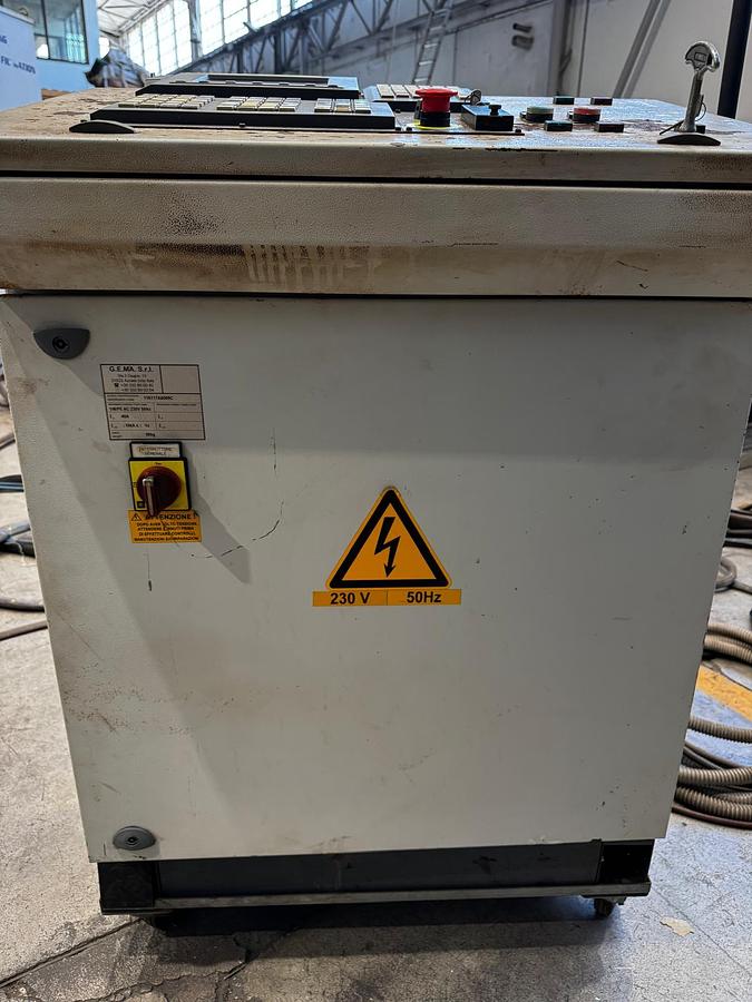 Used 2006 Schiavi Quasar 4000x2000 CNC Plasma Cutting Machine