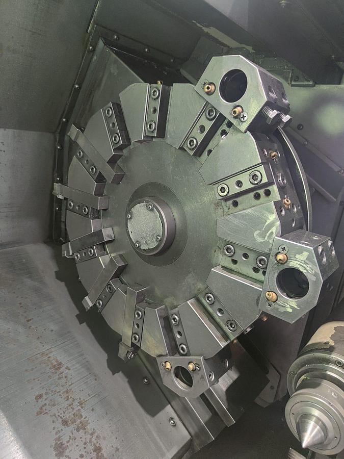 Used 1995 OKUMA TURN-OUT MACHINE mod. LCS-25