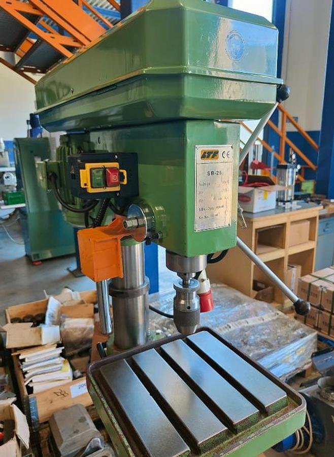 Used 2008 COLUMN DRILL LTF mod.SB-25