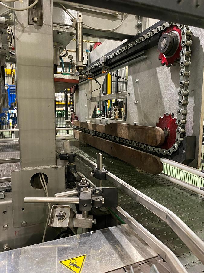 Used 2008 CFT SIMA AUTOMATIC LOW-LEVEL Depalletizer