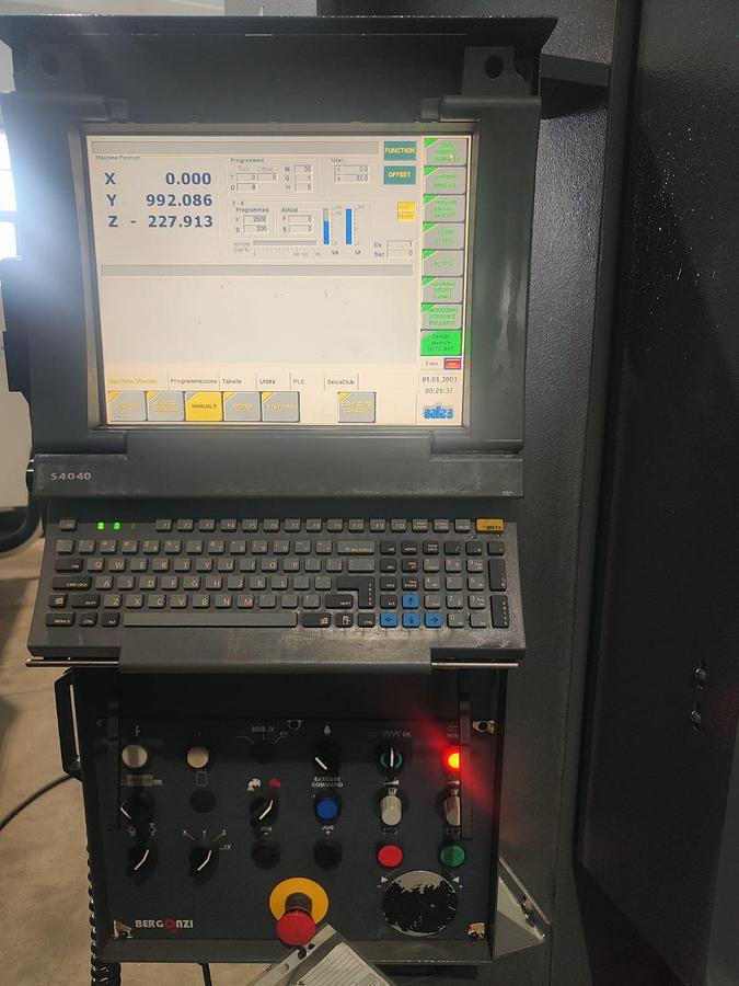 Used 2009 BERGONZI PORTAL WORKING CENTER mod.COSMOS 30