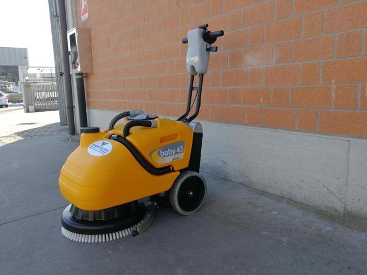 Refurbished 2019 FLOOR CLEANER-WASHER REVISED BABY 43 LITHIUM