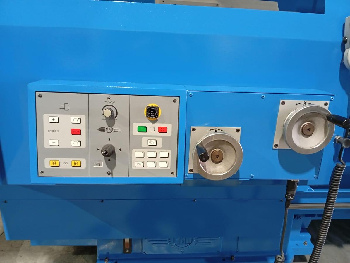 Used 2002 LATHE PARALLEL PBR mod.T35 SNCX3000