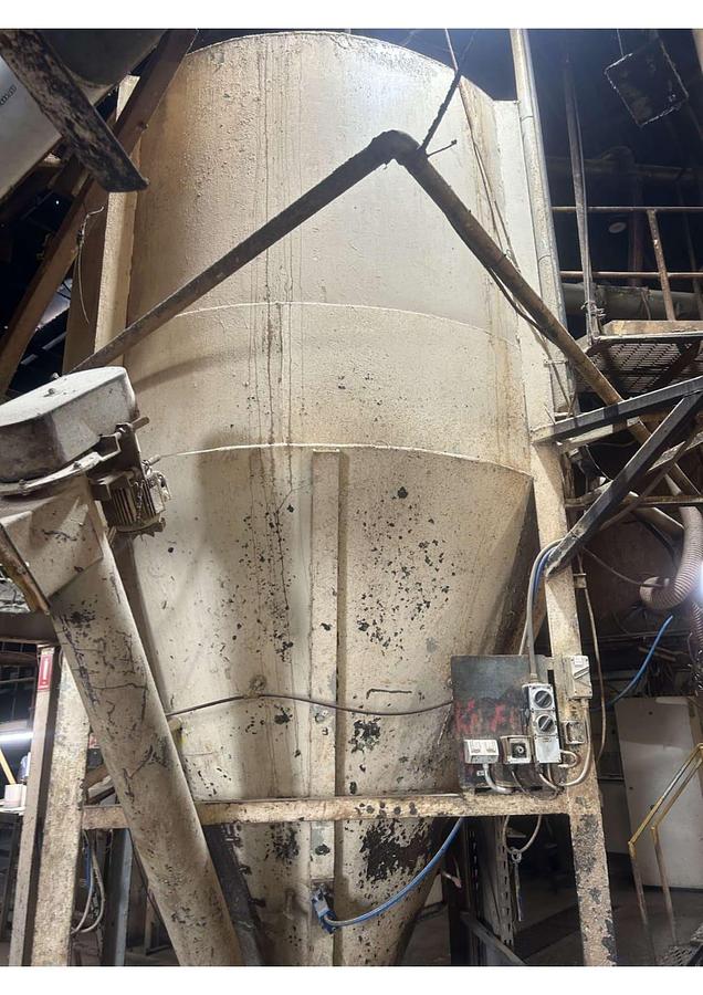 Used Complete dry petfood manufacturing plant