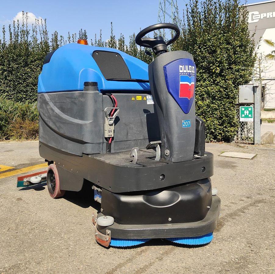 Refurbished 2022 FLOOR SCRUBBER REVISED DULEVO BOOST 300.10