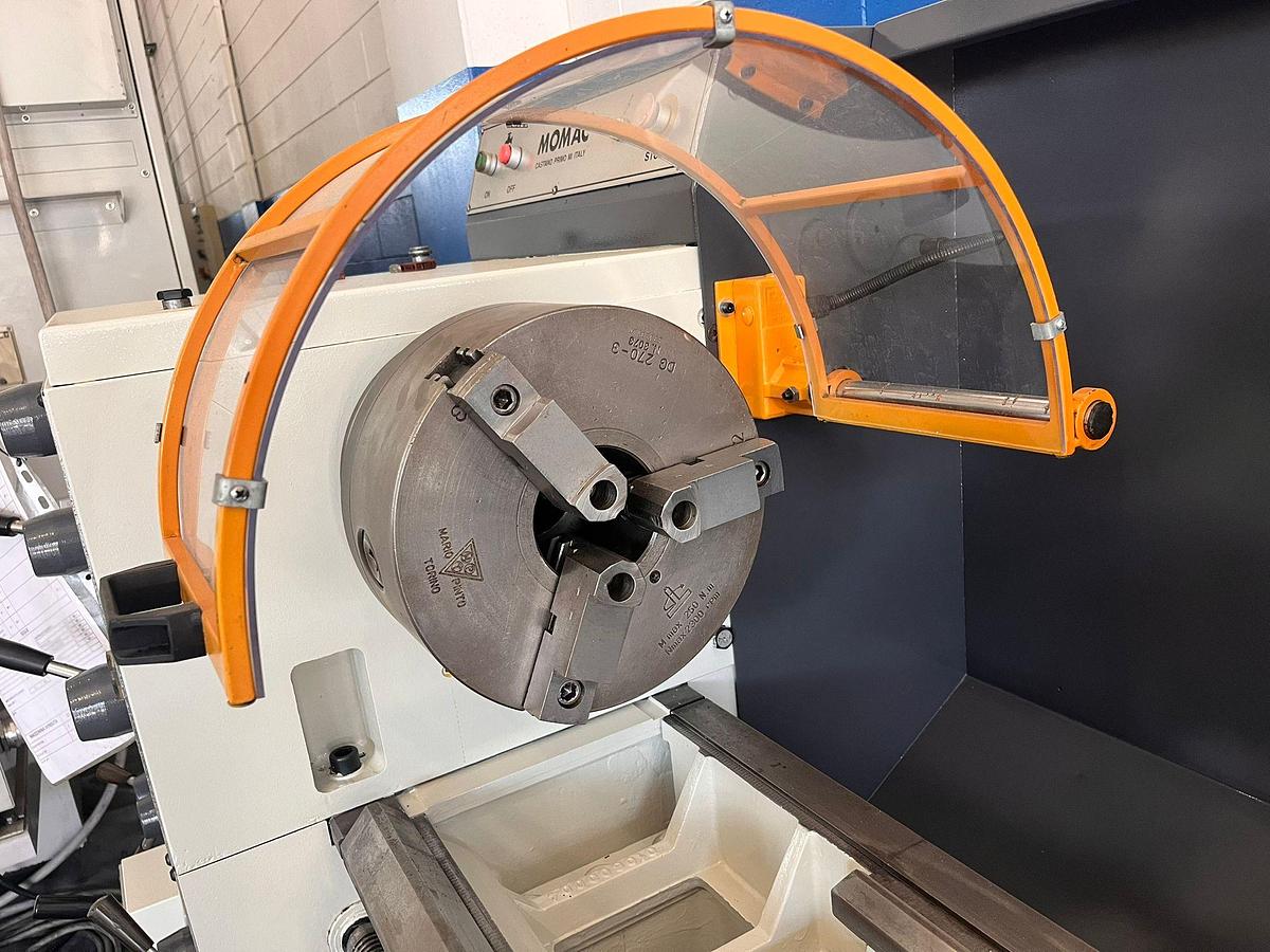 Used 2008 LATHE PARALLEL MOMAC mod.SM 260