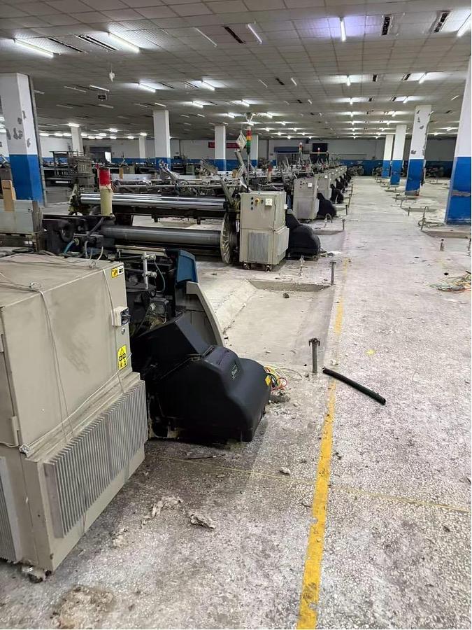 Used PICANOL  OMNI plus-X  220 jet looms