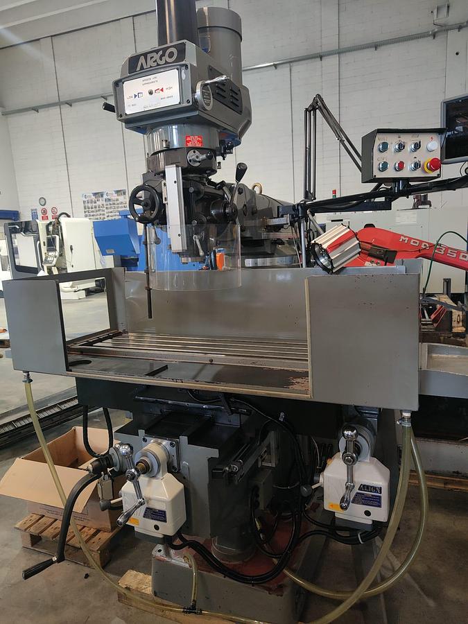 Used 2003 ARGO MILLING MACHINE mod.5VHL