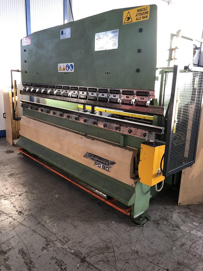 Used GASPARINI HYDRAULIC PRESS BRAKE MOD.PO 80\3000