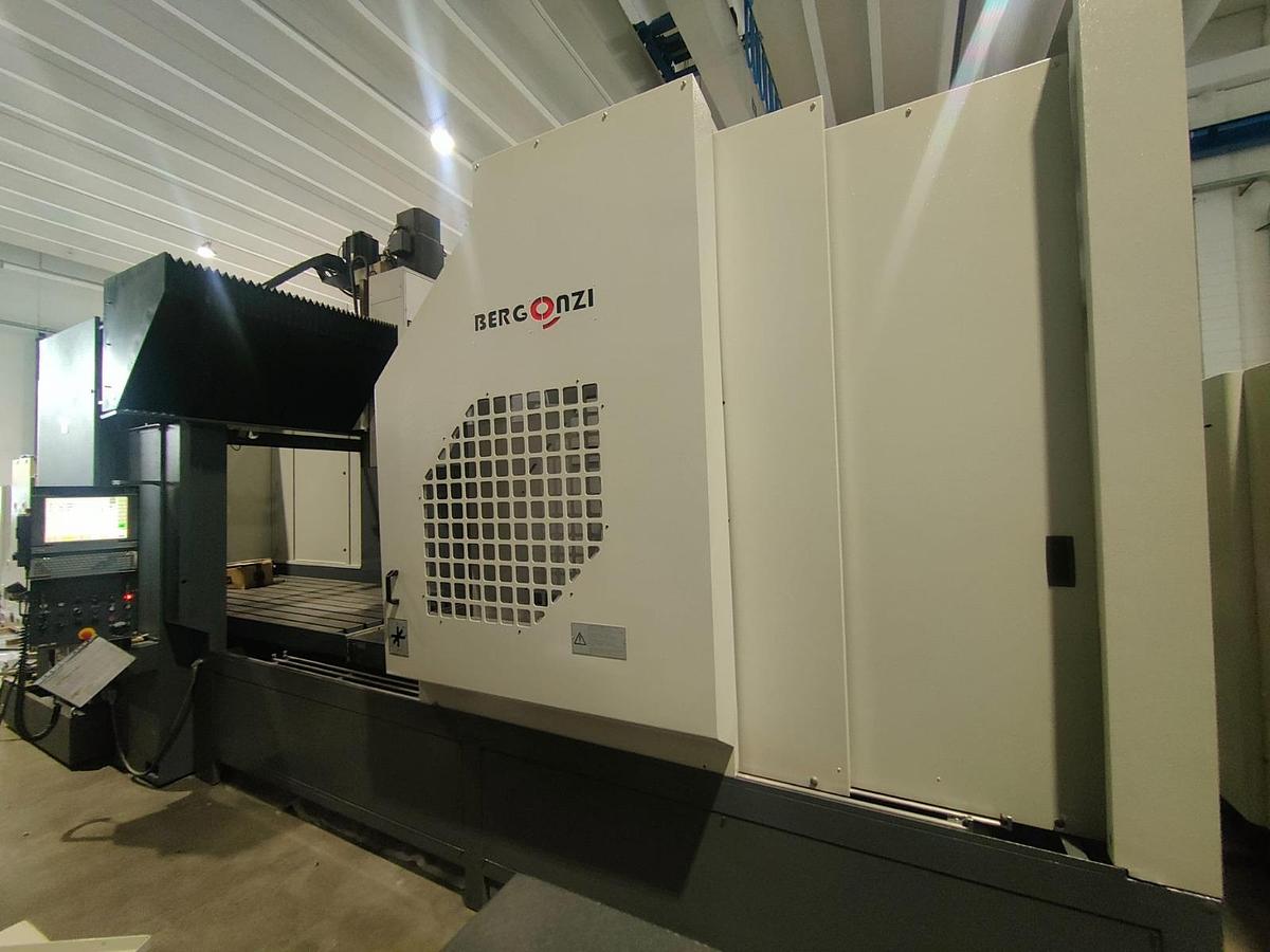 Used 2009 BERGONZI PORTAL WORKING CENTER mod.COSMOS 30