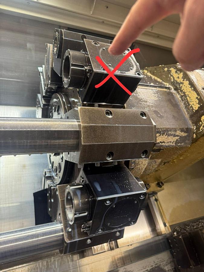 Used 2006 DOOSAN PUMA 700 LM LATHE