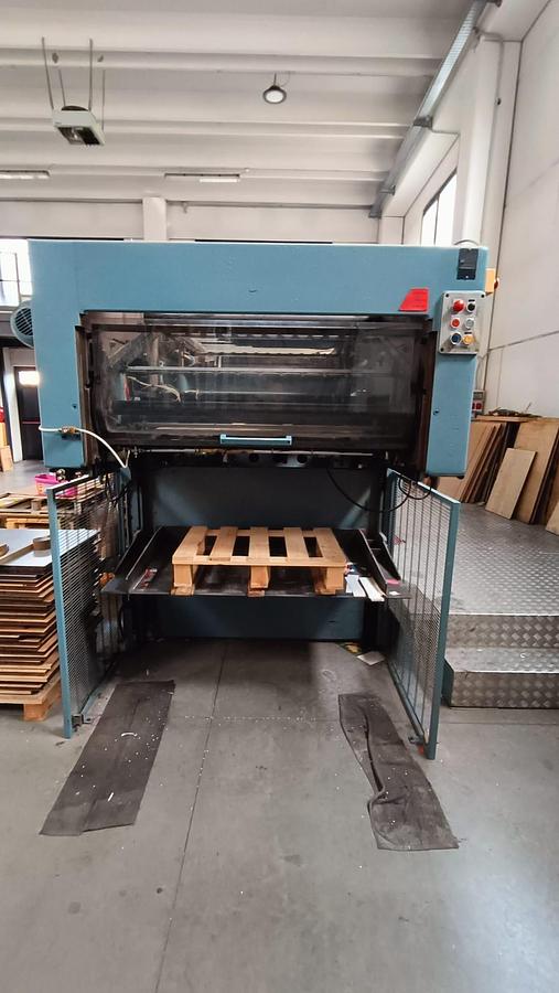 Used 1975 Wupa PS 4.1 Automatic Flatbed Die Cutter