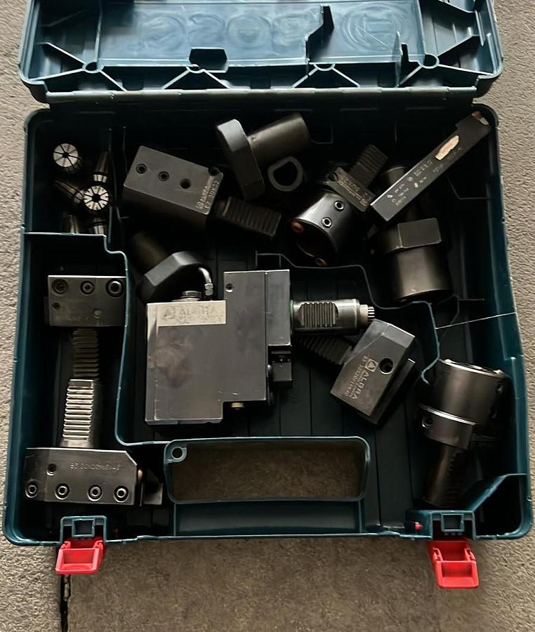 Used 2004 GILDEMEISTER CNC lathe mod.CTX 210M