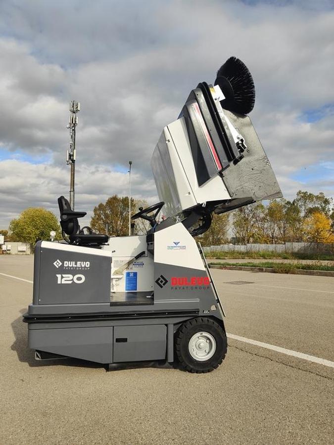 Used INDUSTRIAL FLOOR SCRUBBER DULEVO 120 EH ELECTRIC