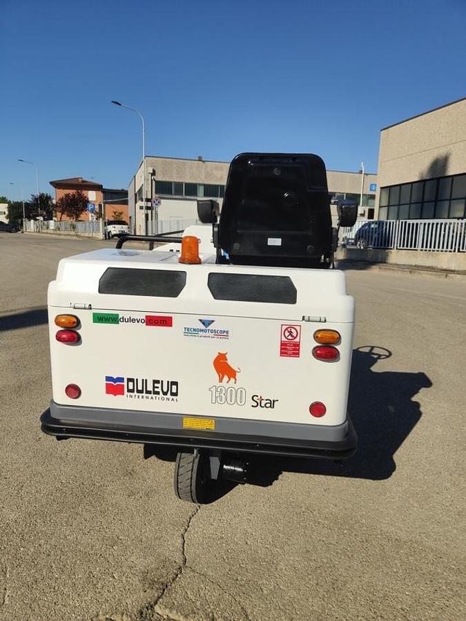 Refurbished 2016 INDUSTRIAL FLOOR SCRUBBER DULEVO 1300 EH REVISED