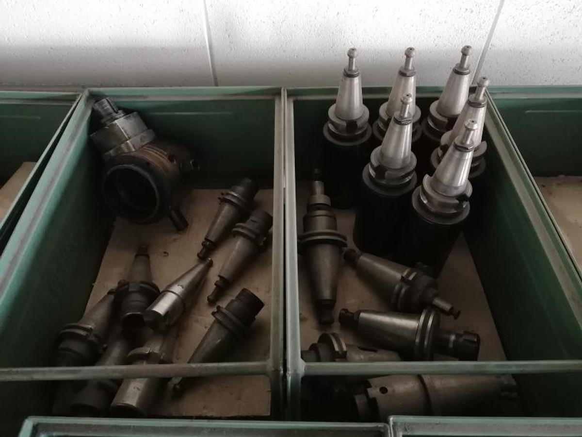 PORTE-OUTILS POUR CENTRES D'USINAGE