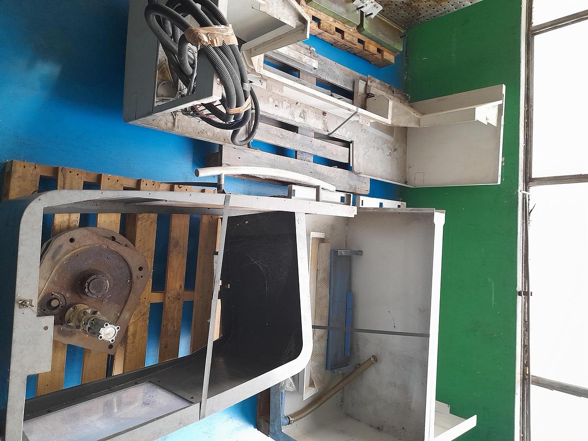 Used 2002 Mazak PFH-5800 Horizontal Machining Center with Pallet Changer