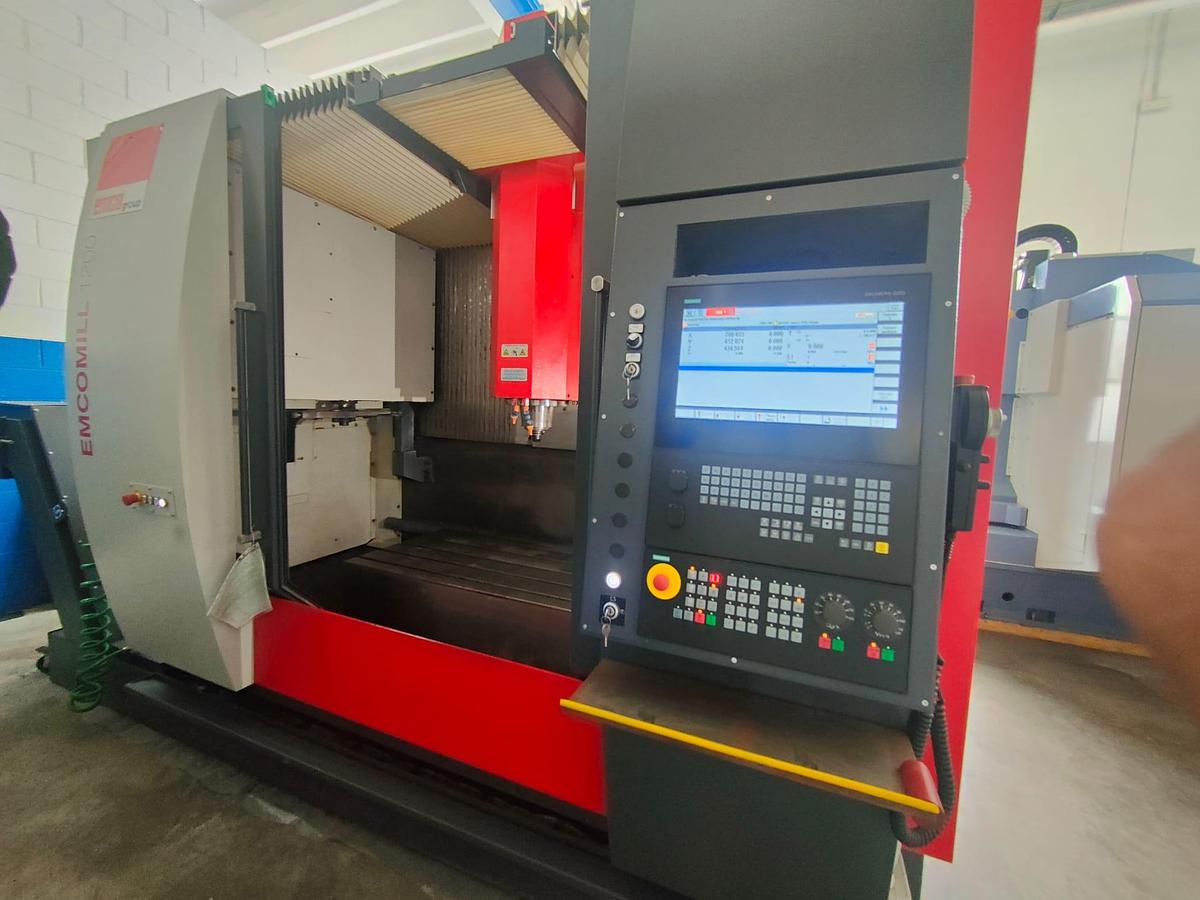 Usato CENTRO DI LAVORO EMCO mod. EMCOMILL 1200