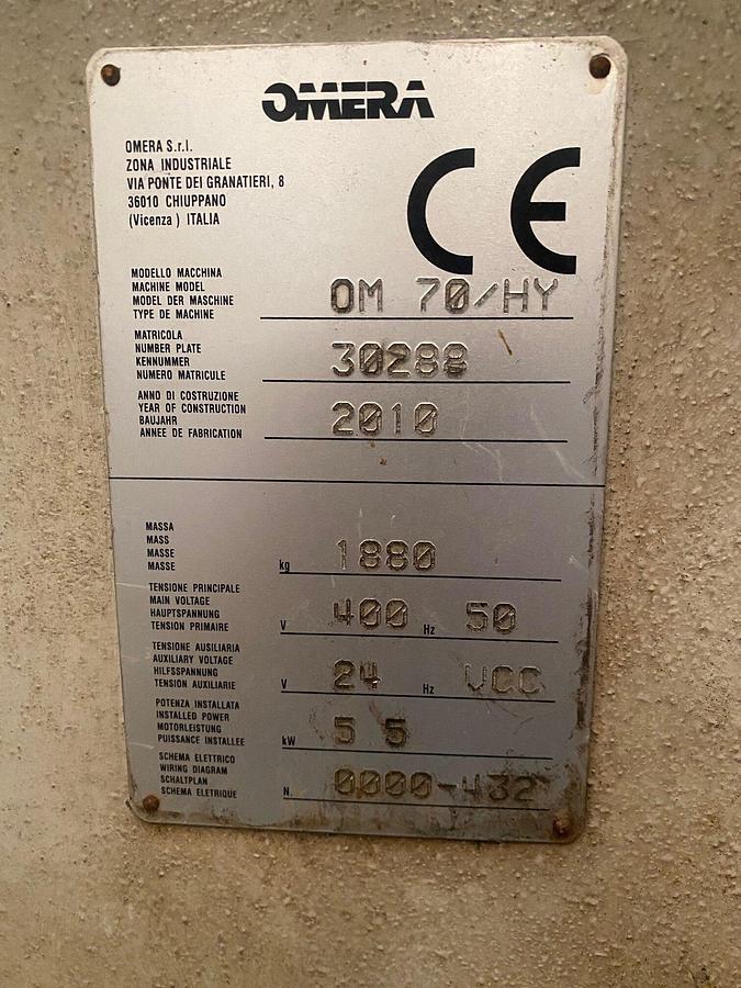 Used HYDRAULIC PUNCHING MACHINE BRAND OMERA MOD. OM 70 HY