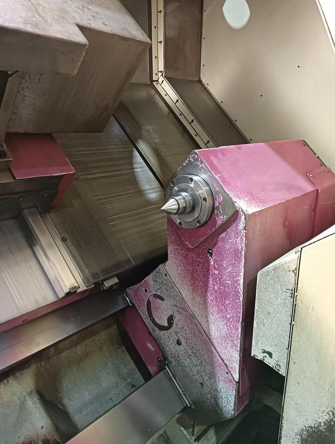 Used 2003 GORATU CNC lathe mod. G CRONO 4Zx1000