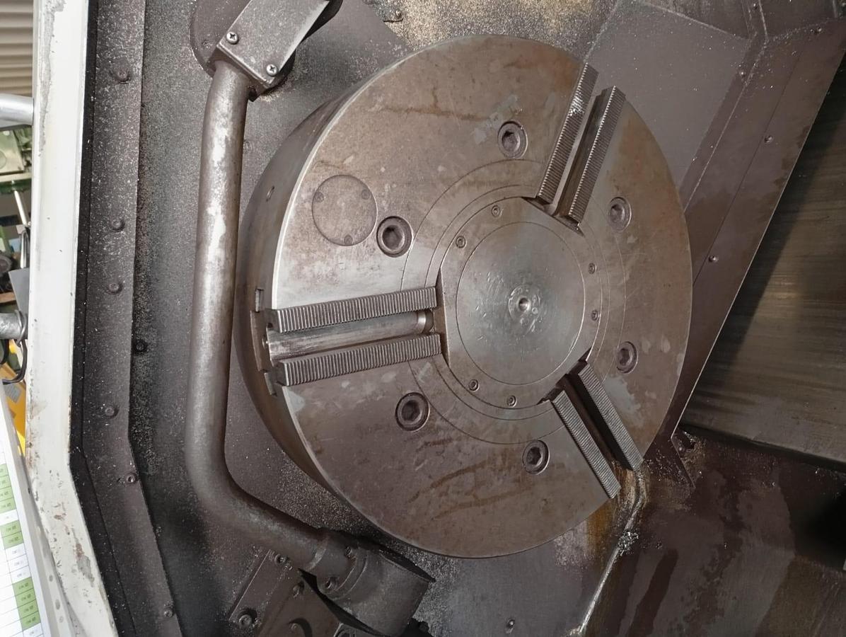 Used 2007 DOOSAN PUMA 400C LATHE