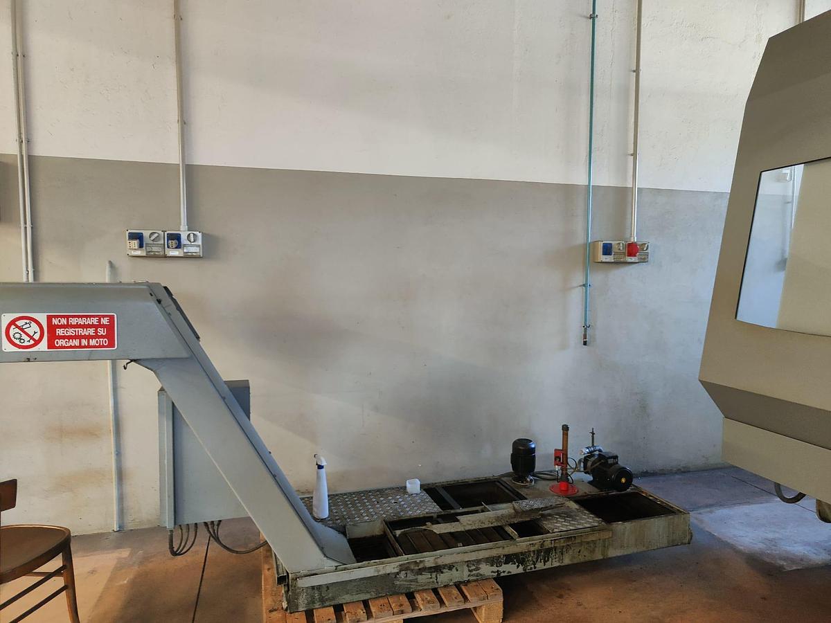 Gebraucht 2001 Fräsmaschine MIKRON VCP 1000 S