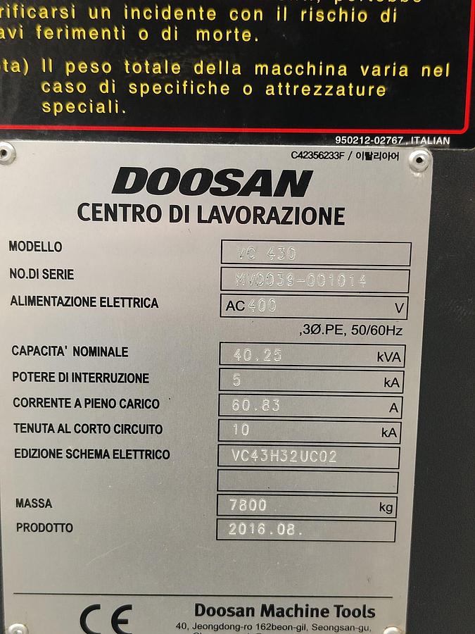 D'occasion CENTRE DOOSAN VC430 2016