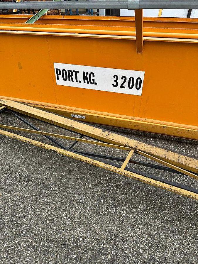 Used 2008 Foroni & Mattioli 3.2 ton overhead crane