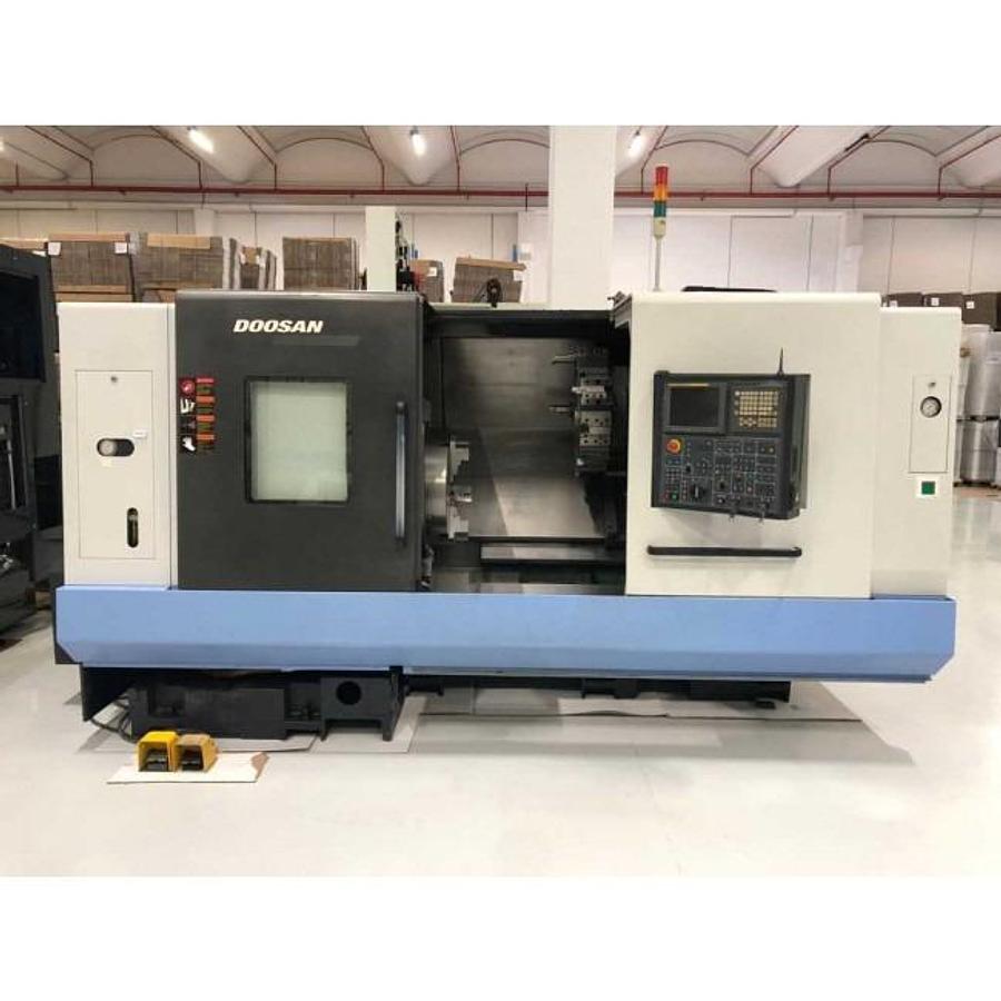 Used 2009 DOOSAN PUMA 480 LATHE