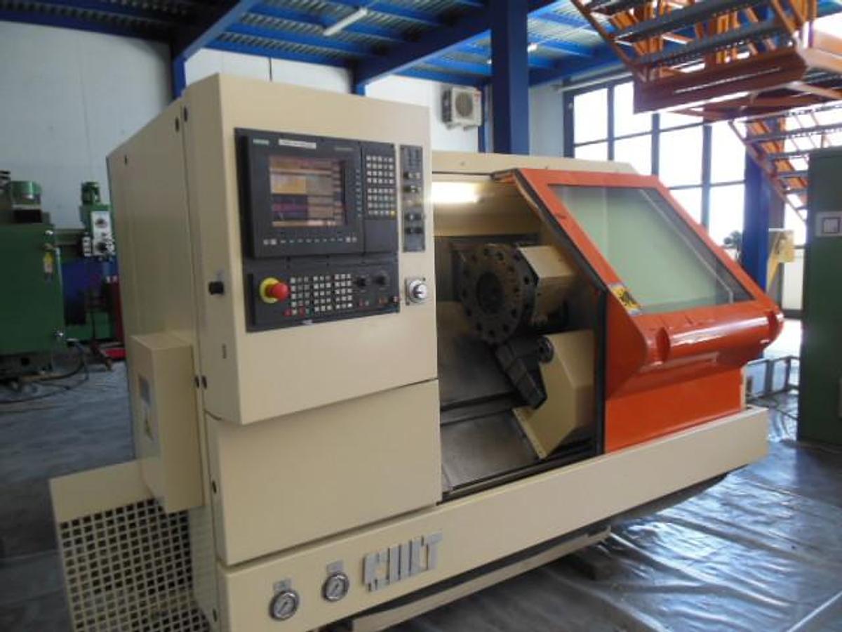 Used 2001 CMT CNC lathe mod.TEMIS