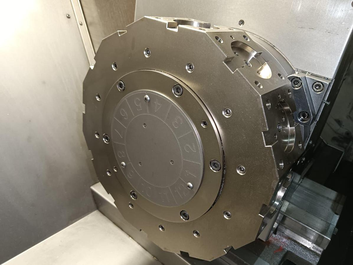 Used 2004 BIGLIA B550YS LATHE WITH LOADER