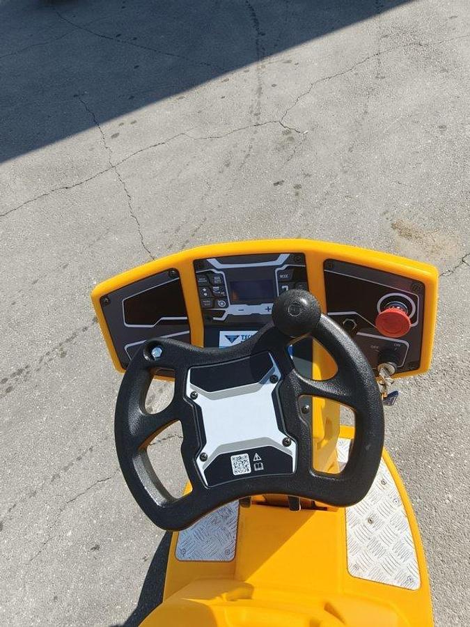 Refurbished 2024 INDUSTRIAL FLOOR CLEANER CORAL 50 REVISED
