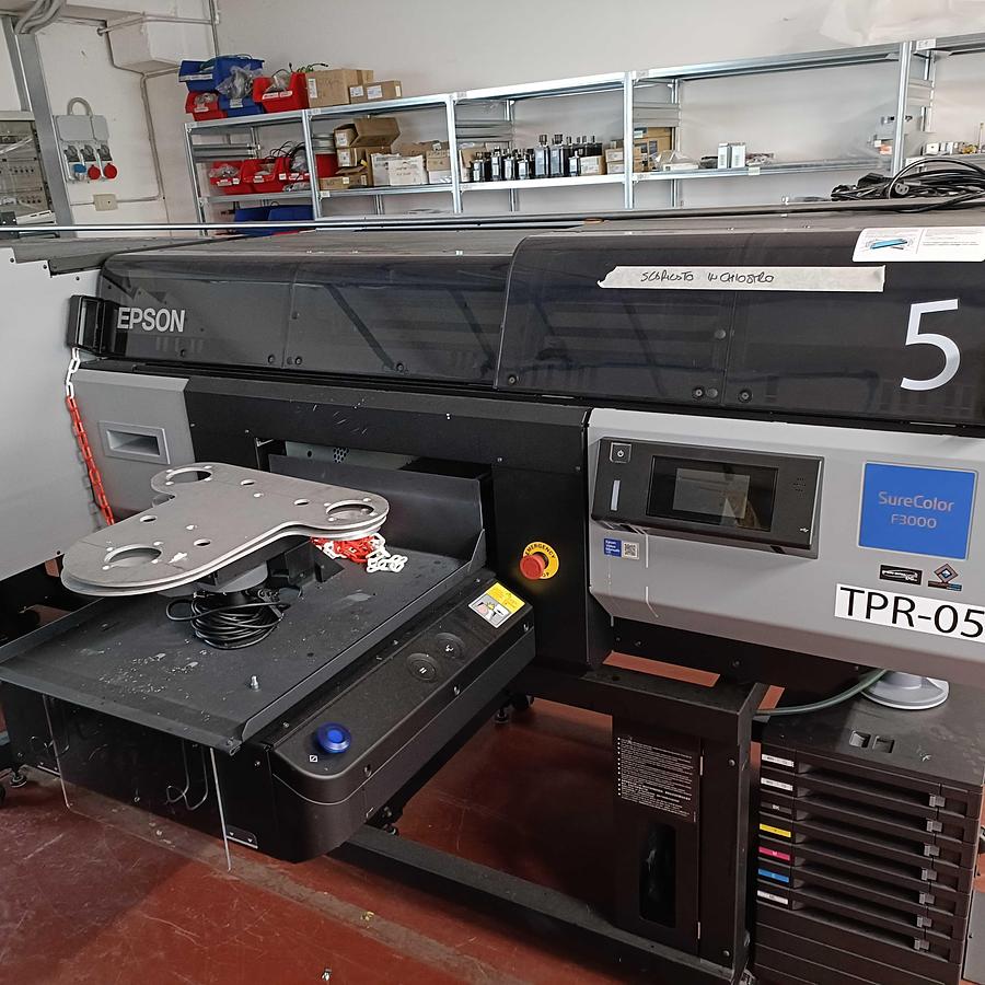 Used Epson SureColor SC-F3000 DTG Printer – Direct-to-Garment Textile Printing Machine