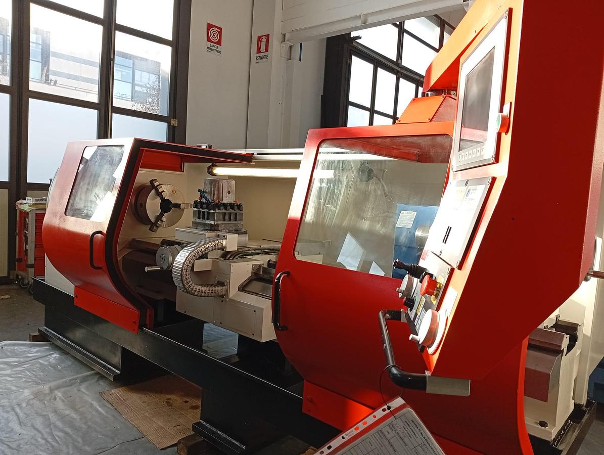 D'occasion 2001 TOUR EMCO-PADOVANI MOD. TRAVAIL/E 300X200