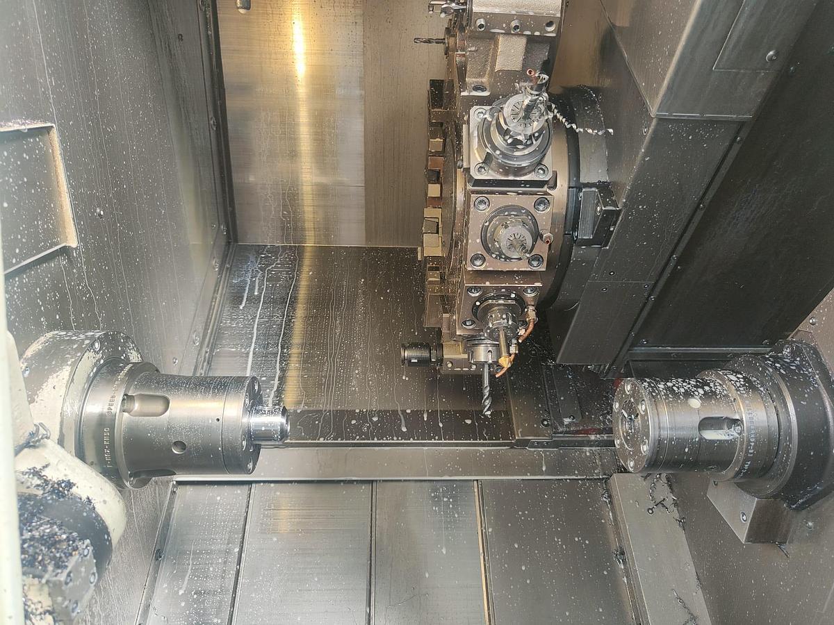 Used 2006 BIGLIA B301YS LATHE WITH LOADER