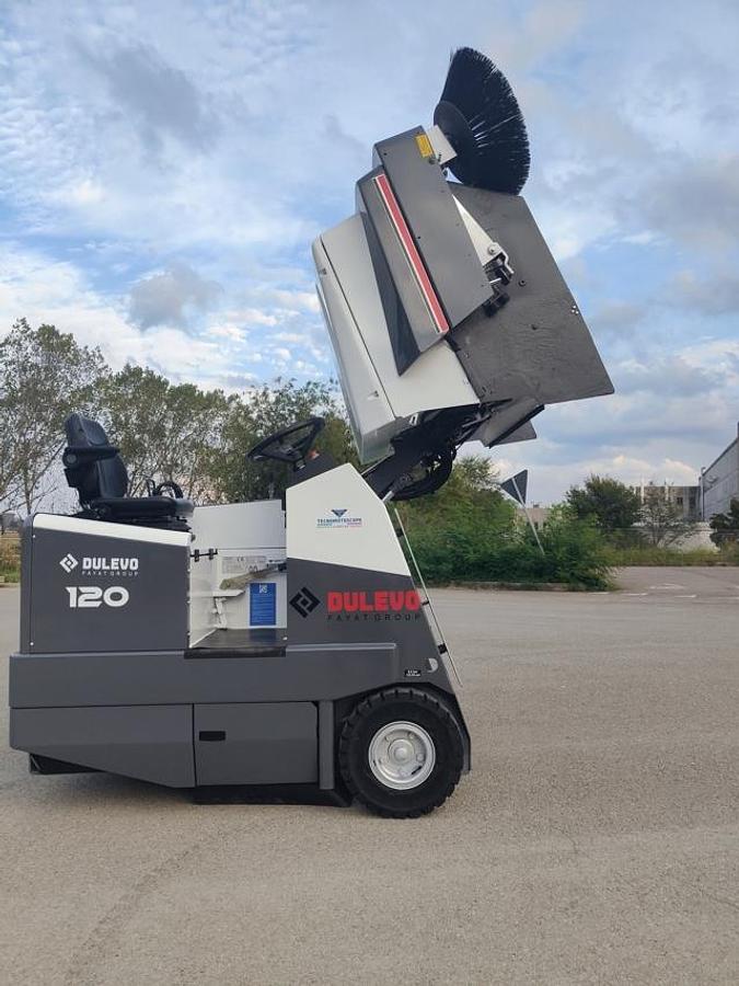 Used INDUSTRIAL FLOOR SCRUBBER DULEVO 120 EH ELECTRIC