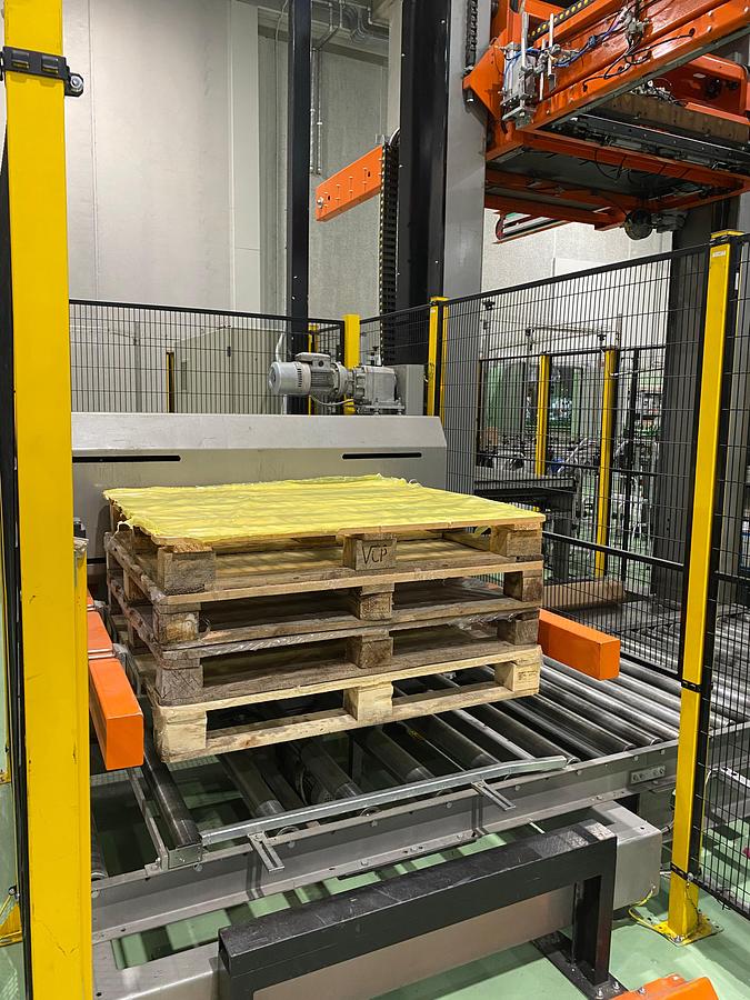 Used 2008 CFT SIMA AUTOMATIC LOW-LEVEL Depalletizer