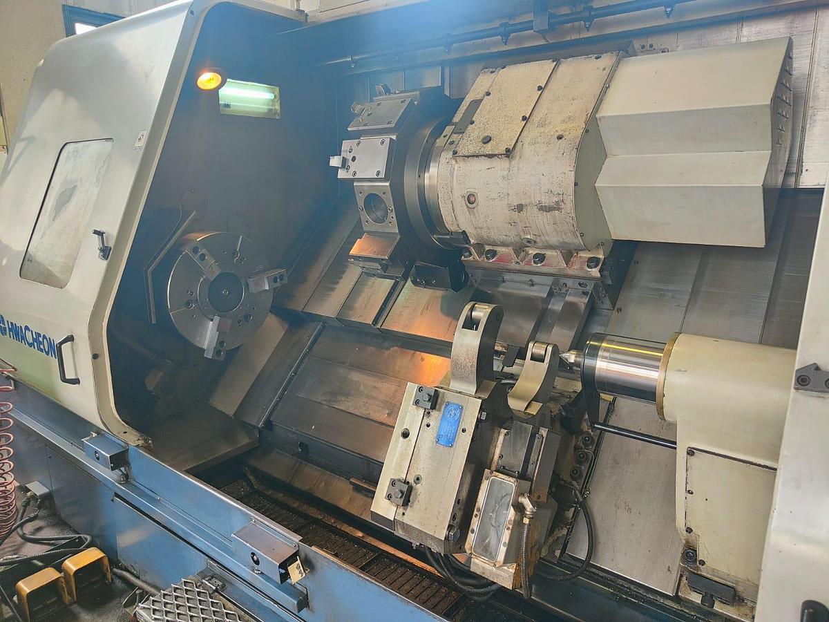 Used 2004 HWACHEON LATHE MODEL HI-TECH 700