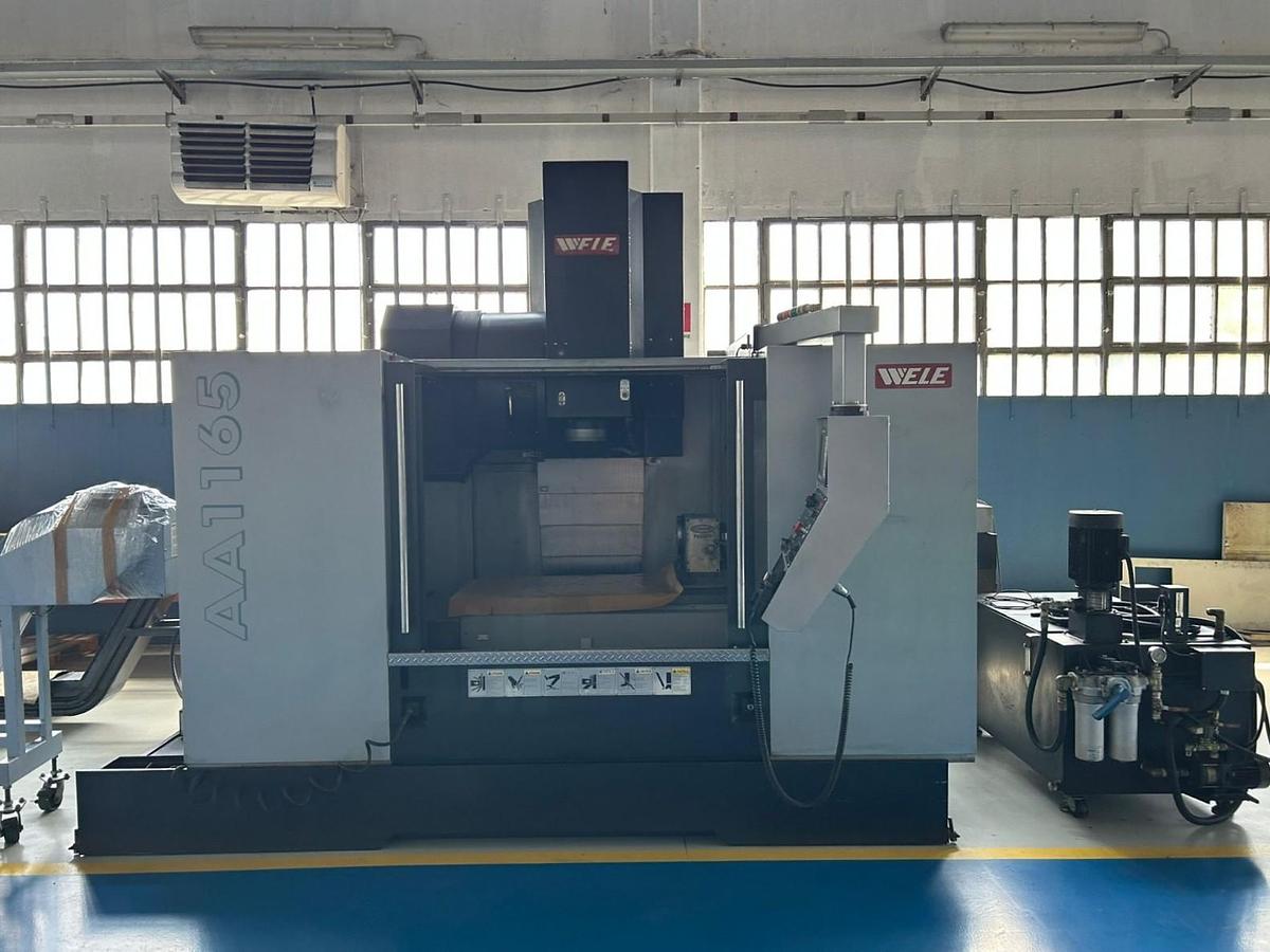D'occasion CENTRE D'USINAGE WELE mod.AA 1165