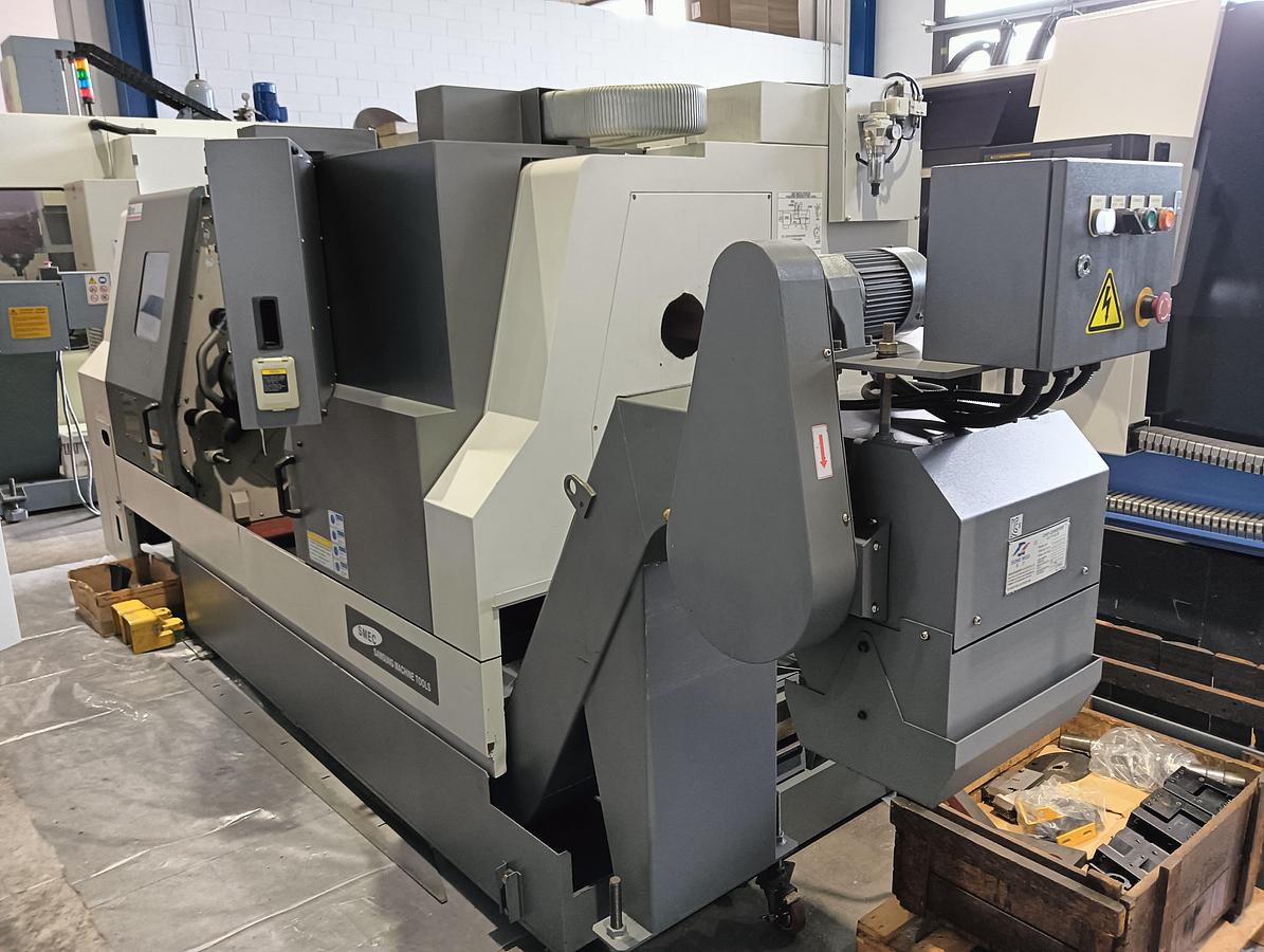Used 2014 SAMSUNG SMEC LATHE mod.PL25LM