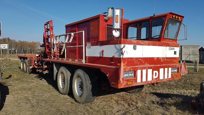 Used 1987 Pacific 4 Axle Carrier Style Oilfield Pump / Kill Truck